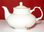 Iwona 0014 - Czajnik 1,6 l. - Porcelana Chodzież